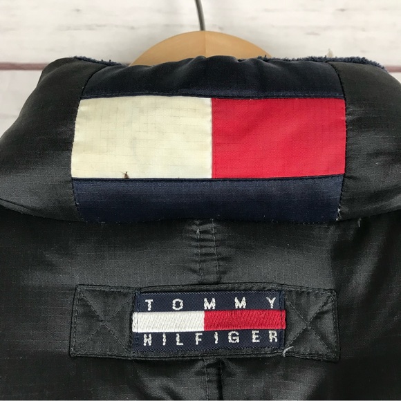 Vintage 1990s Tommy Hilfiger Goose Down Puffer Jacket - Picture 5 of 7